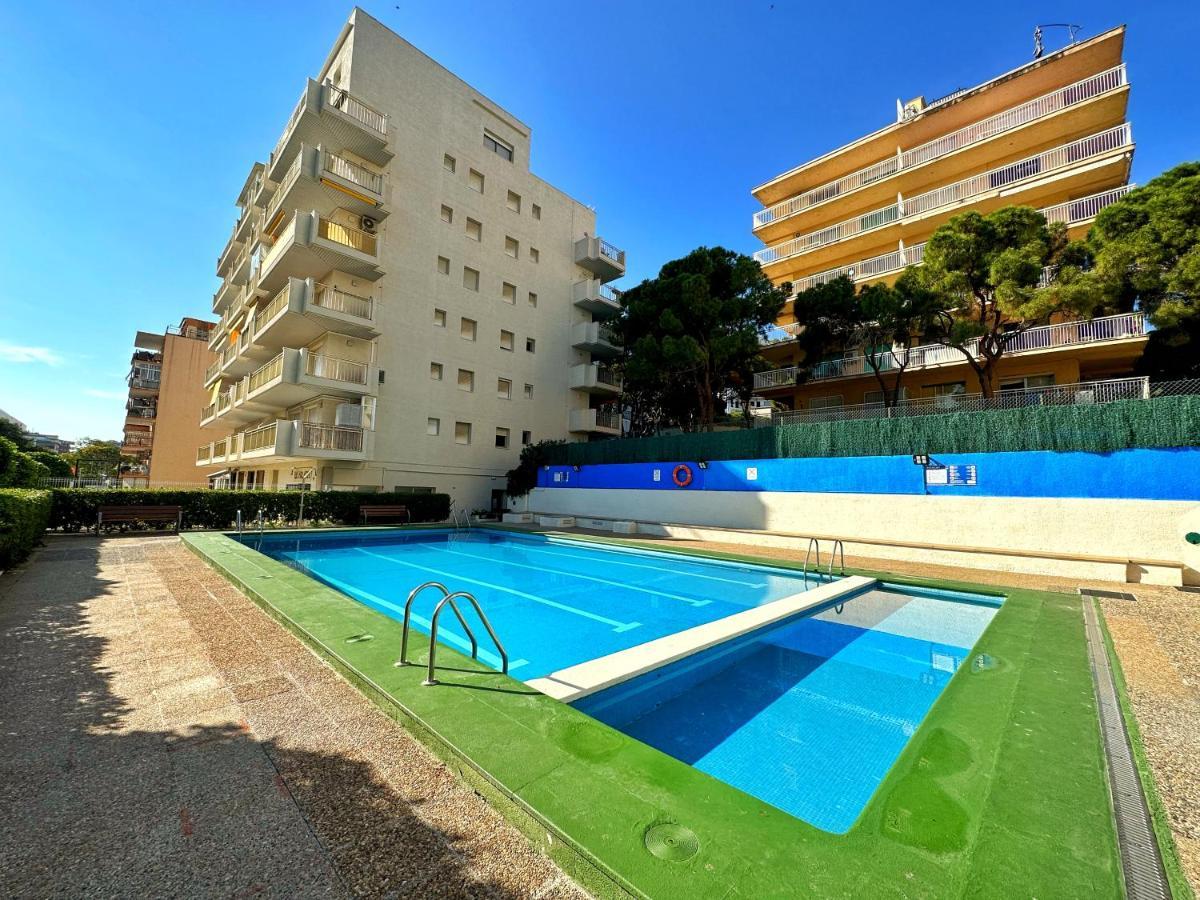 Domuum Holidays - Pino Alto Apartment Salou Exterior foto
