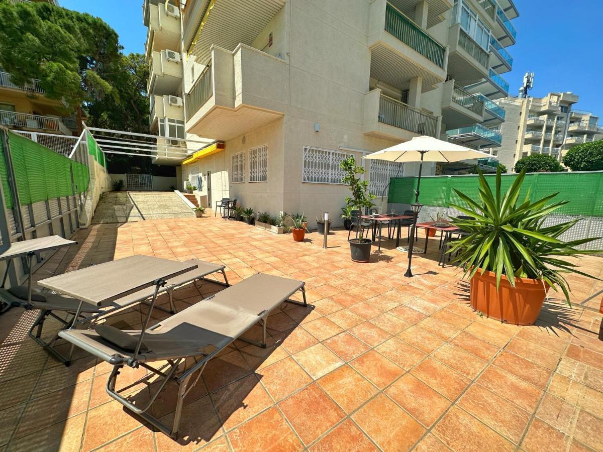 Domuum Holidays - Pino Alto Apartment Salou Exterior foto